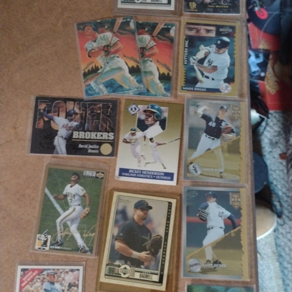 Baseball Trading Card Collection - Picture 3 of 4